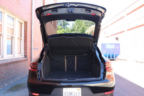 2017 Porsche Macan