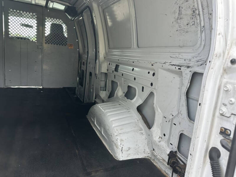 2011 Ford E-Series E-150