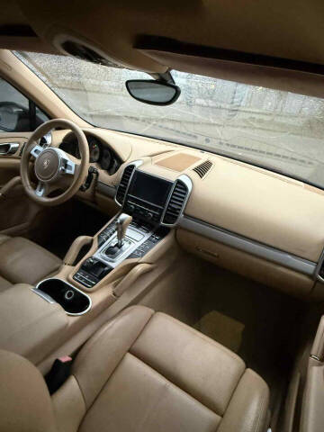 2011 Porsche Cayenne S