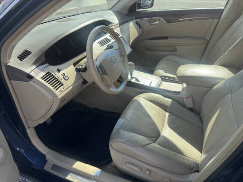 2008 Toyota Avalon XLS