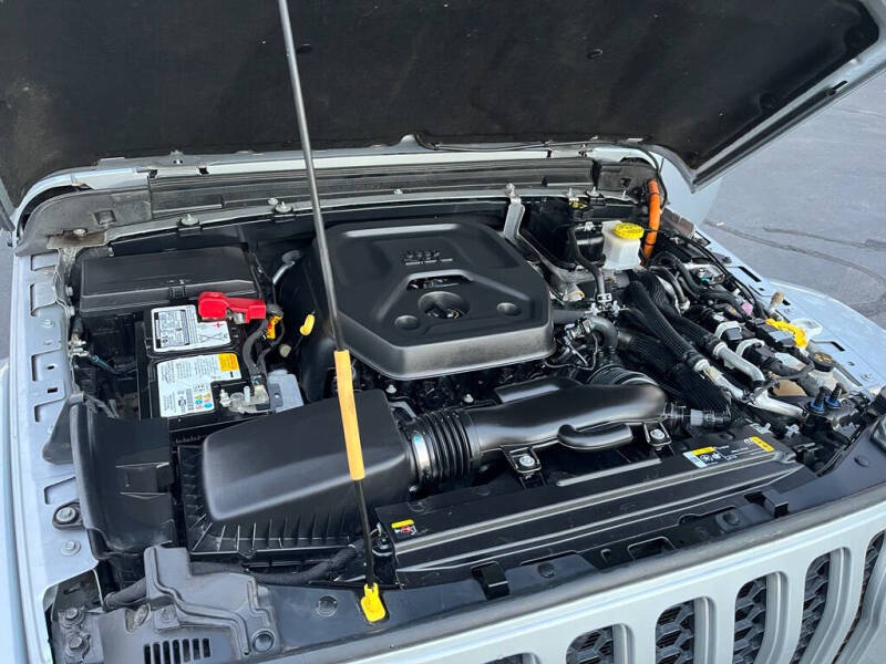 2023 Jeep Wrangler Sahara 4xe