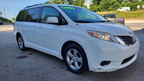 2011 Toyota Sienna