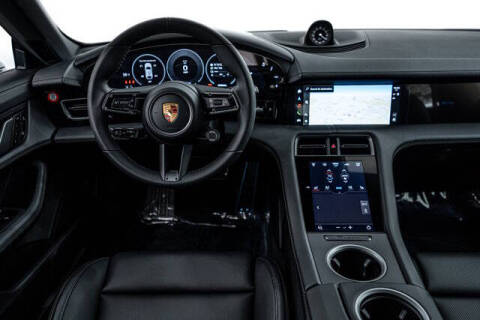 2025 Porsche Taycan 4 Cross Turismo