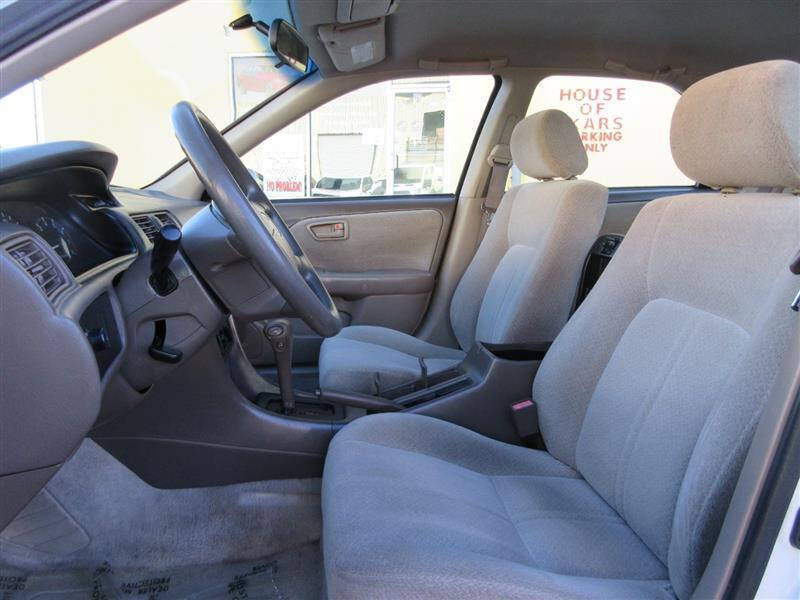 2000 Toyota Camry LE