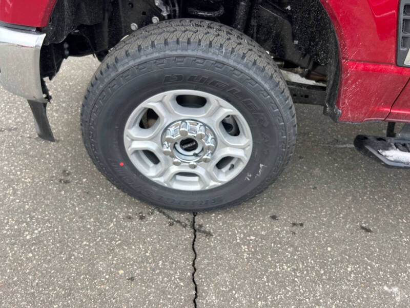 2025 Ford F-350 Super Duty XLT