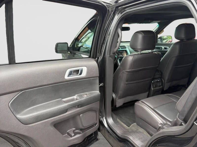 2014 Ford Explorer Sport