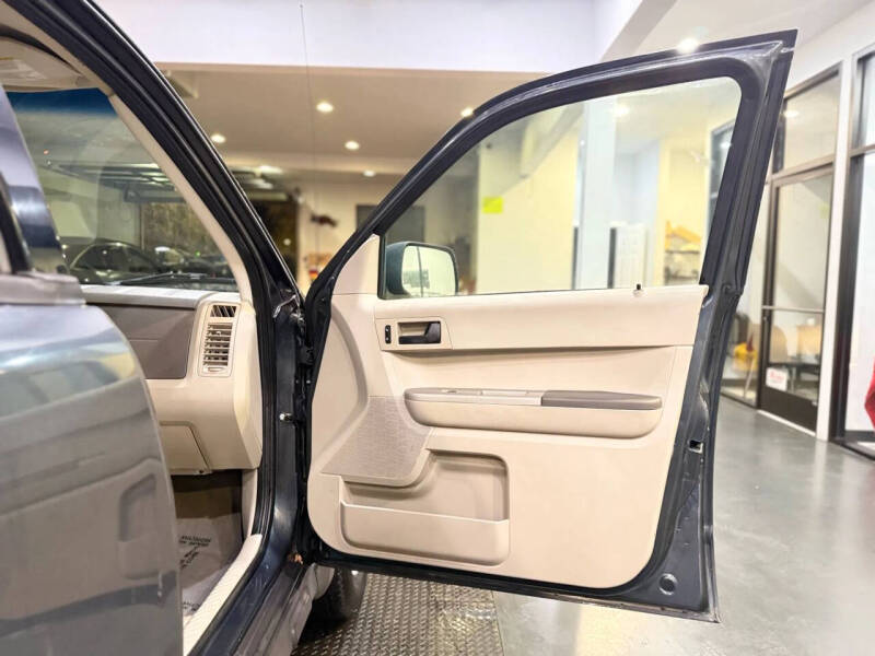 2008 Ford Escape XLT