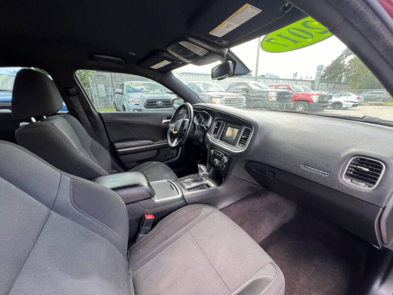 2017 Dodge Charger SXT
