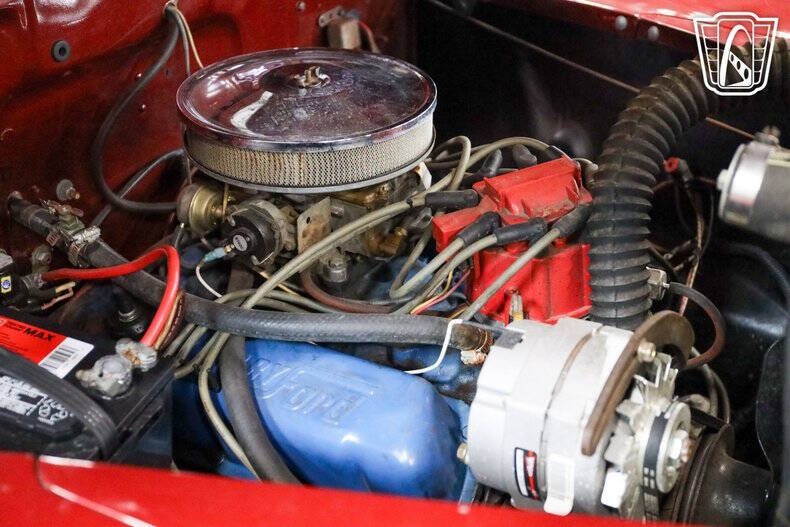1947 Ford Deluxe