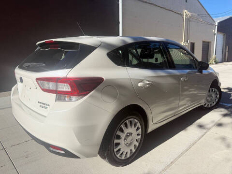 2017 Subaru Impreza 2.0i