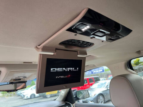 2018 GMC Yukon XL Denali