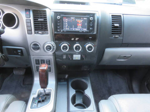 2016 Toyota Sequoia Platinum