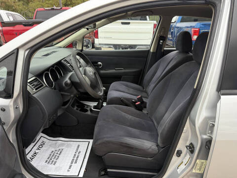 2008 Nissan Versa 1.8 S
