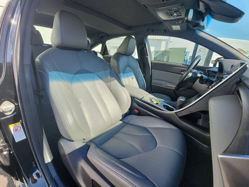 2019 Toyota Avalon XLE