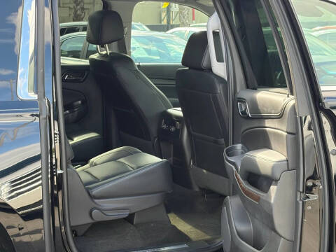 2018 Chevrolet Suburban LT