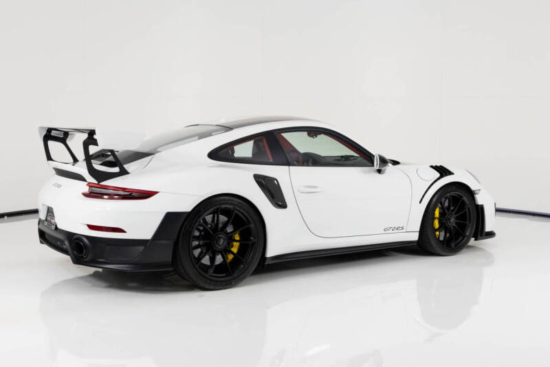 2018 Porsche 911 GT2 RS