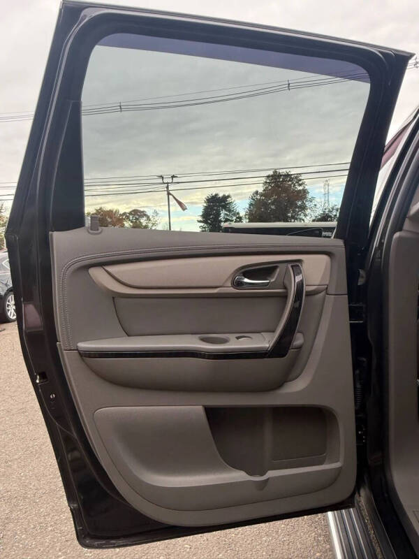 2018 Chevrolet Traverse LT Leather