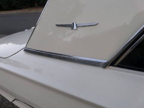 1964 Ford Thunderbird