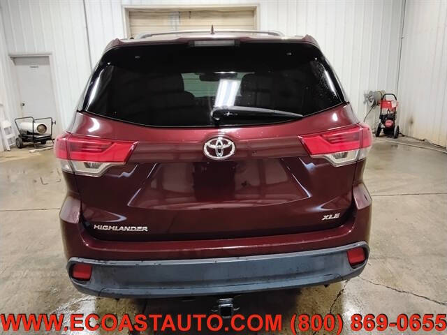 2017 Toyota Highlander SE