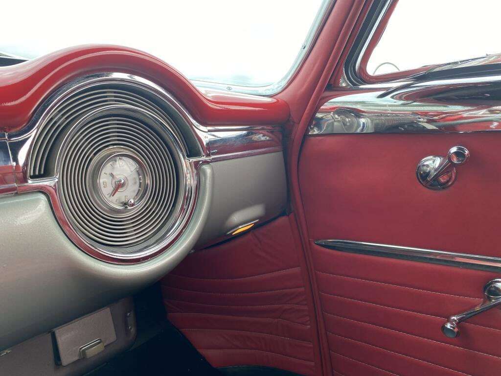 1953 Oldsmobile Eighty-Eight 41