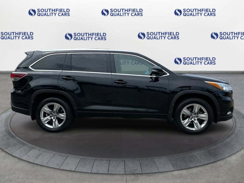 2016 Toyota Highlander Limited