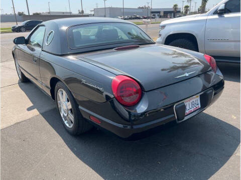 2004 Ford Thunderbird Deluxe