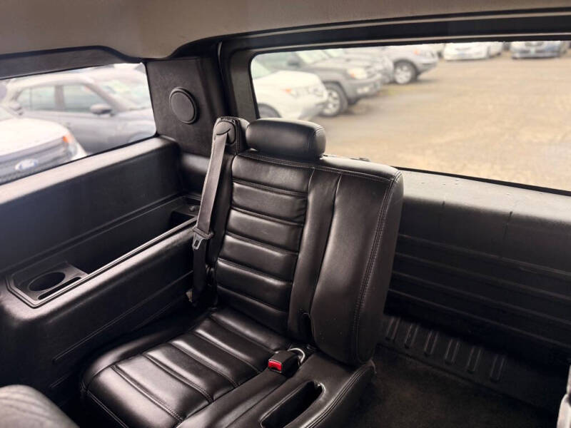 2005 HUMMER H2