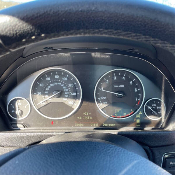 2015 BMW 3 Series 320i