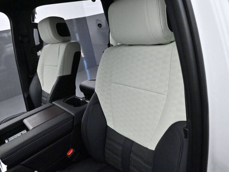 2025 Toyota Sequoia Capstone