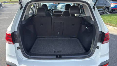 2024 Volkswagen Taos SE 4Motion