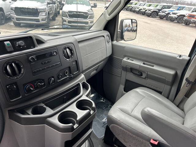 2014 Ford E-Series E-250