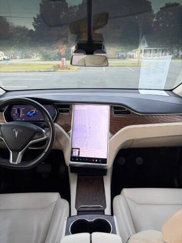 2017 Tesla Model X 75D