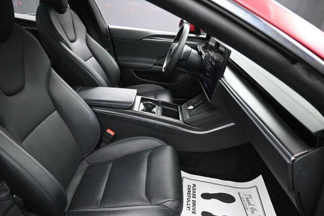 2023 Tesla Model S Plaid