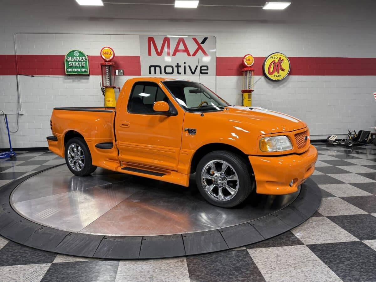 2003 Ford F-150 1