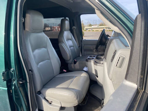 2009 Ford E-Series E-250