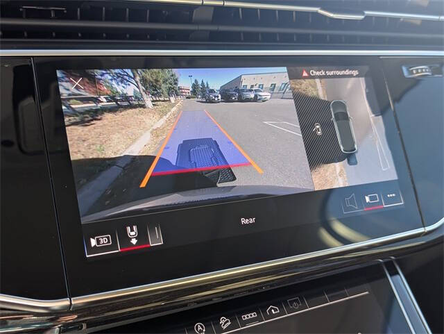 2022 Audi Q7 quattro Premium Plus 55 TFSI