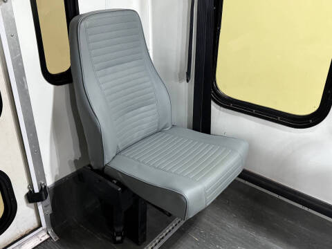 2016 Ford E-Series E-350 SD