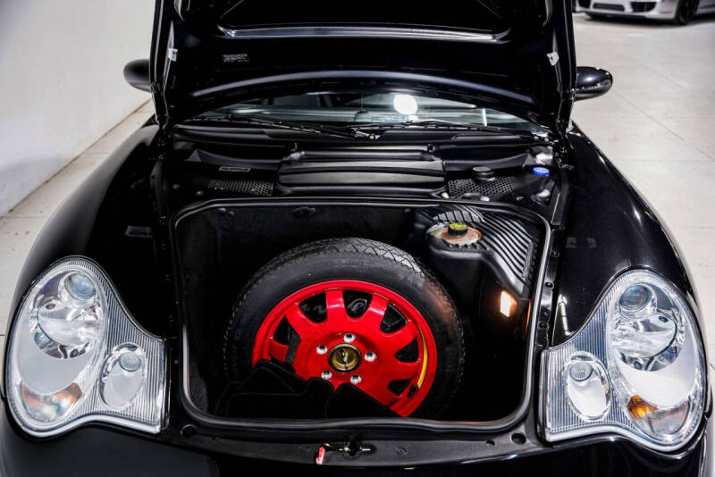 2004 Porsche 911 Carrera