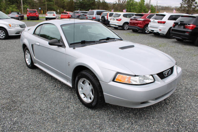 2000 Ford Mustang