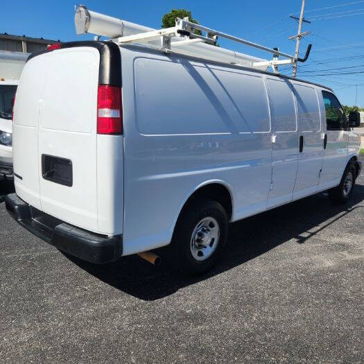 2021 Chevrolet Express 2500