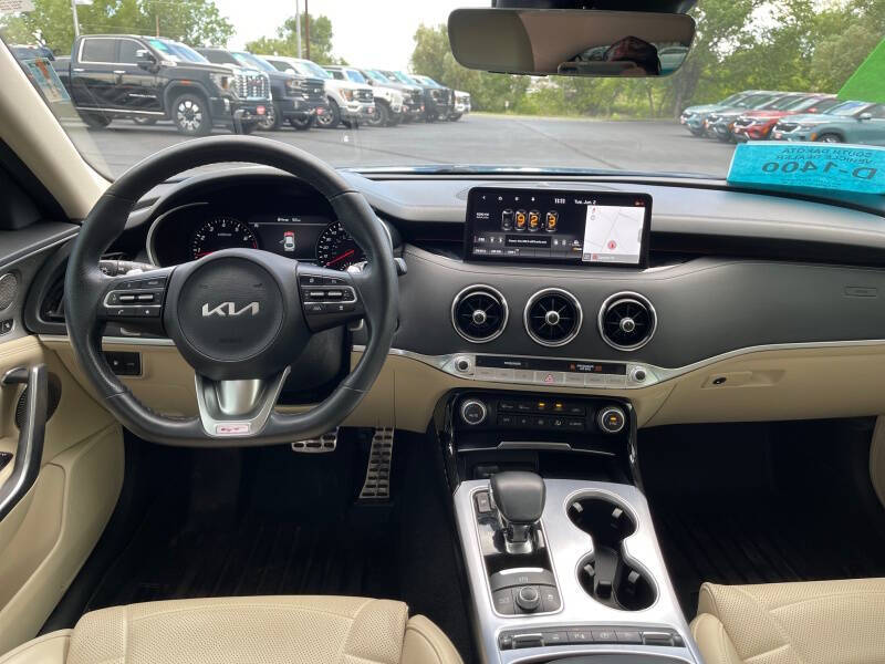 2022 Kia Stinger
