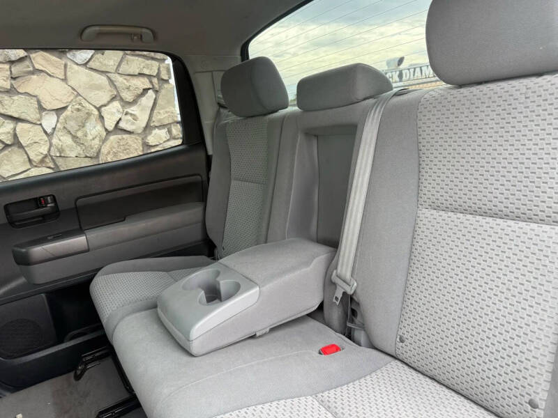 2011 Toyota Tundra Grade