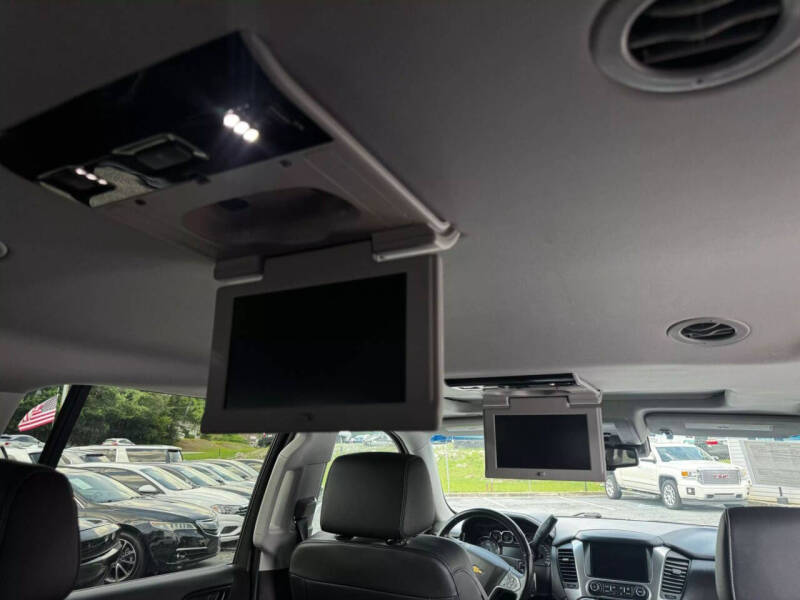 2019 Chevrolet Suburban LT