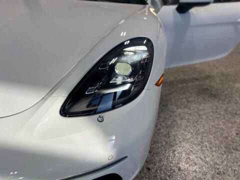 2023 Porsche 718 Cayman S