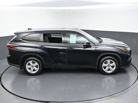 2021 Toyota Highlander LE