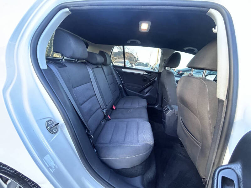 2012 Volkswagen Golf TDI