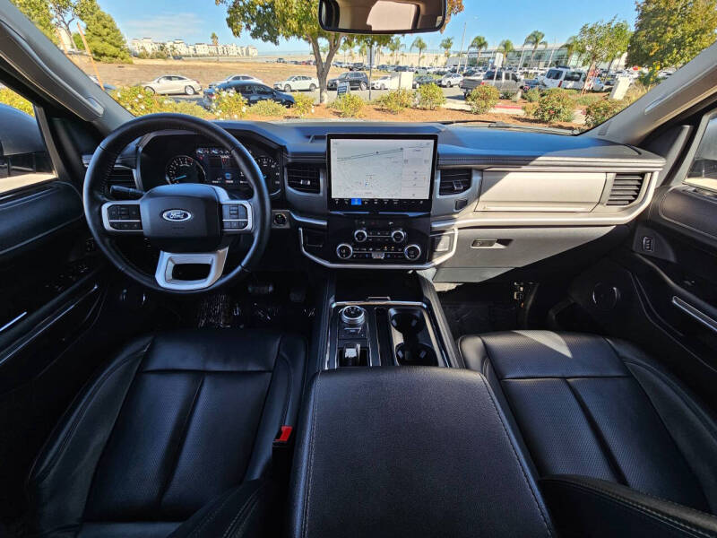 2024 Ford Expedition XLT