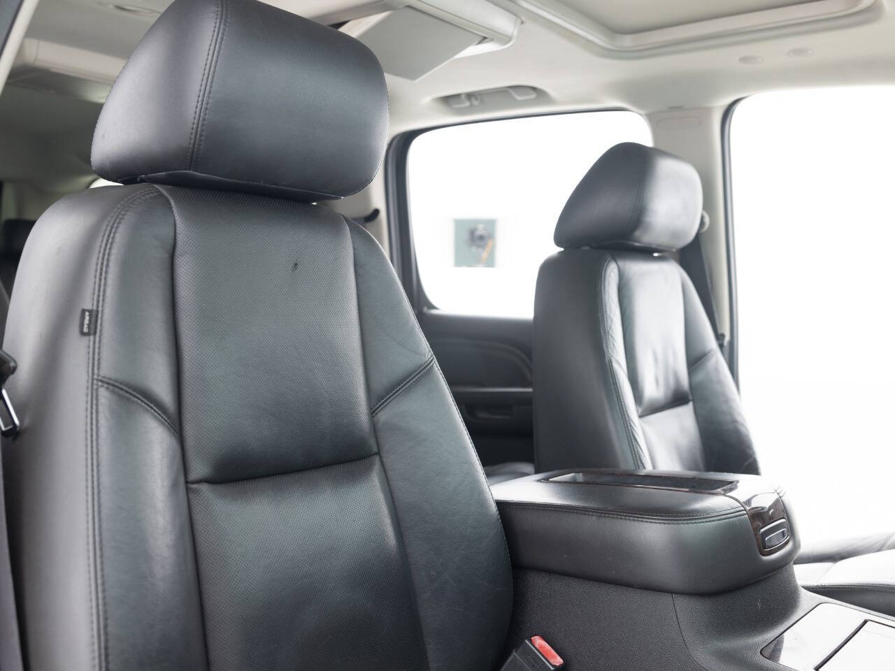 Used Car 2011 Gmc Yukon Xl  Denali Awd Xl 4dr Suv For Sale Under $15,000 In Coal City, Illinois