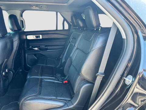 2021 Ford Explorer ST