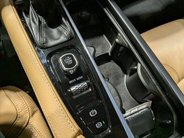 2018 Volvo V90 Cross Country T5